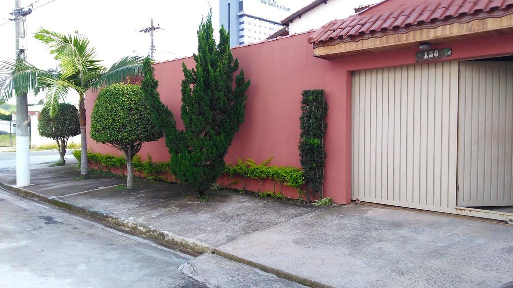 Pousada Nossa Casa Aparecida  Εξωτερικό φωτογραφία